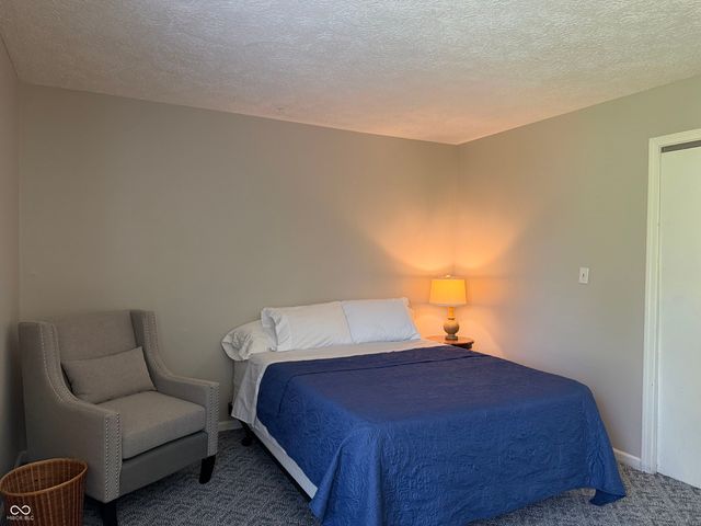 7007 W Meadows Lane, Greenfield, IN 46140