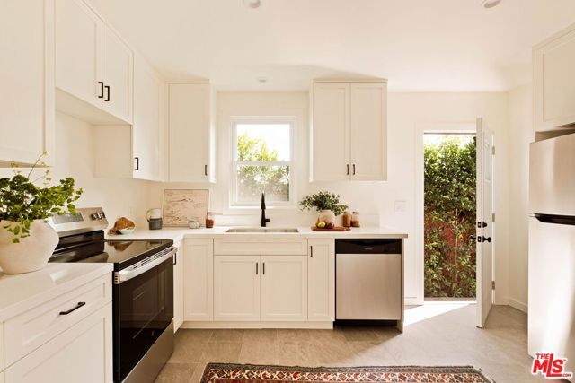 1538 16th Street, Santa Monica, CA 90404