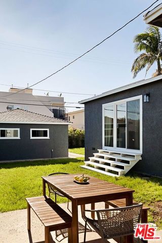 1538 16th Street, Santa Monica, CA 90404