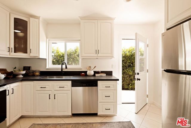 1538 16th Street, Santa Monica, CA 90404