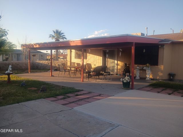 9842 LILLY Drive, El Paso, TX 79927