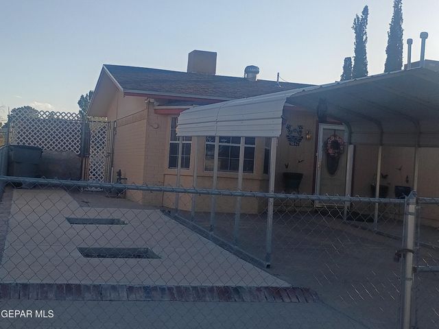 9842 LILLY Drive, El Paso, TX 79927