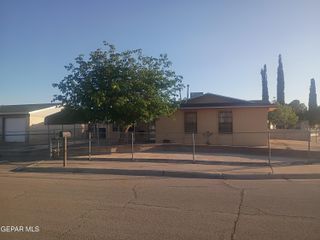 9842 LILLY Drive, El Paso, TX 79927