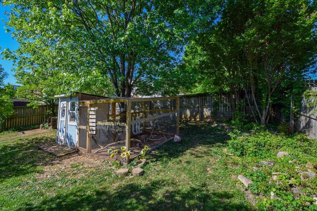 3017 Woodlawn AVE, Roanoke, VA 24015