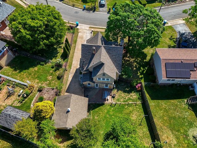 3017 Woodlawn AVE, Roanoke, VA 24015