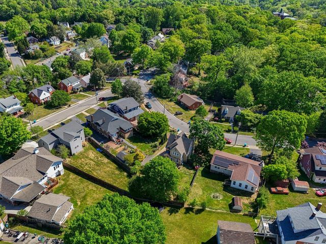 3017 Woodlawn AVE, Roanoke, VA 24015