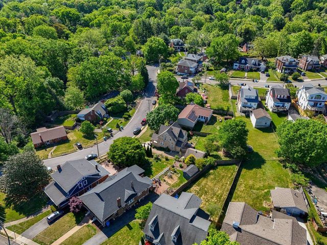 3017 Woodlawn AVE, Roanoke, VA 24015