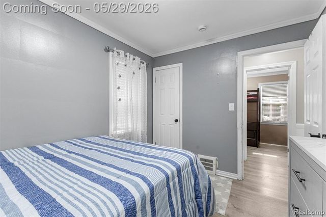 3419 Woodside Street, Dearborn, MI 48124