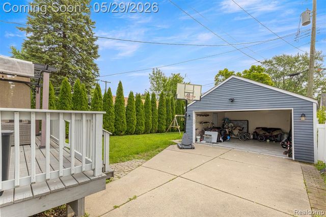 3419 Woodside Street, Dearborn, MI 48124