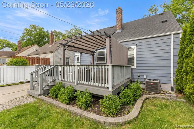 3419 Woodside Street, Dearborn, MI 48124