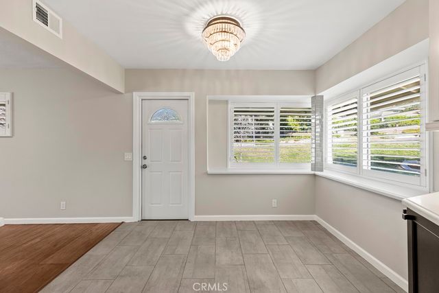 105 Country Club Court, Glendora, CA 91741