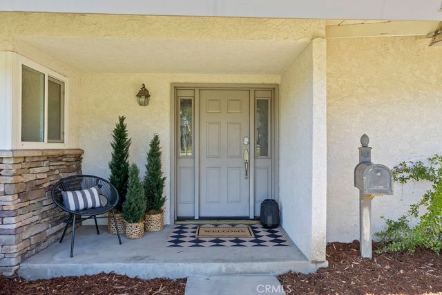 105 Country Club Court, Glendora, CA 91741