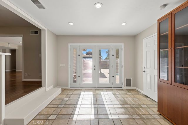 105 Country Club Court, Glendora, CA 91741