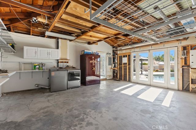 105 Country Club Court, Glendora, CA 91741