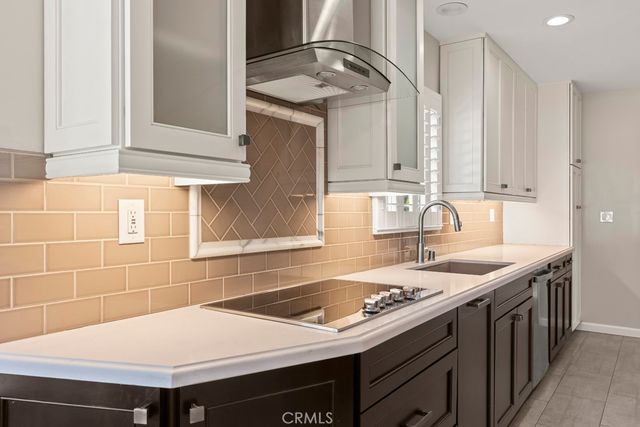 105 Country Club Court, Glendora, CA 91741