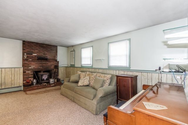 159 Scotland Rd, Newbury, MA 01951