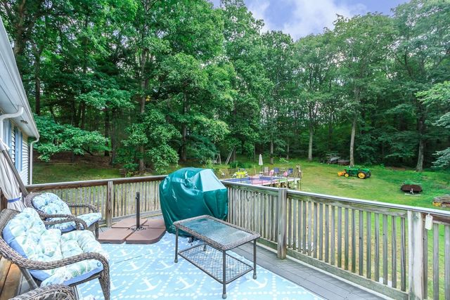 159 Scotland Rd, Newbury, MA 01951