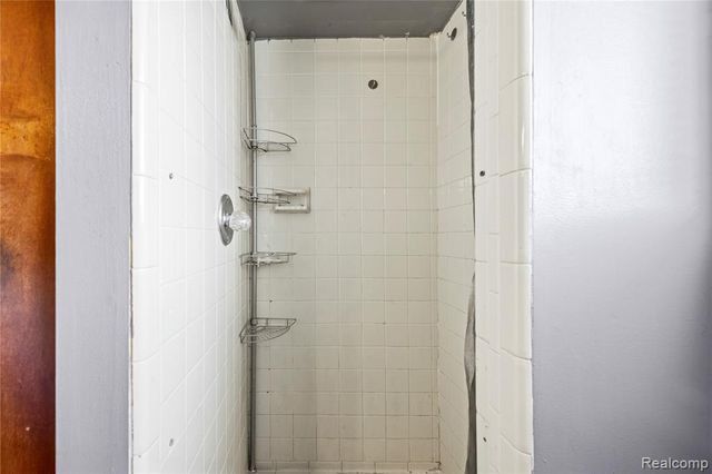 26730 Will Carleton Road Road, Flat Rock, MI 48134