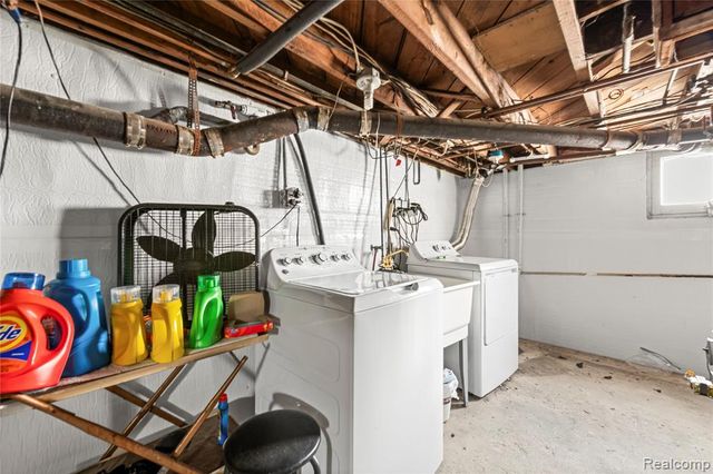 26730 Will Carleton Road Road, Flat Rock, MI 48134