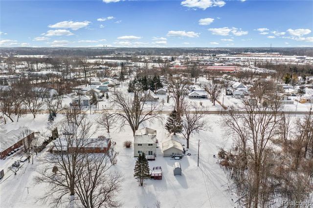 26730 Will Carleton Road Road, Flat Rock, MI 48134