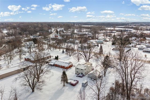 26730 Will Carleton Road Road, Flat Rock, MI 48134