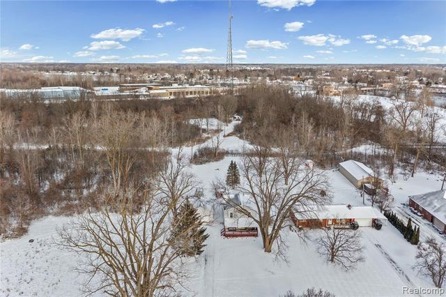 26730 Will Carleton Road Road, Flat Rock, MI 48134