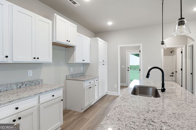 102 Winston Way, Carrollton, GA 30117