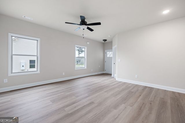 102 Winston Way, Carrollton, GA 30117