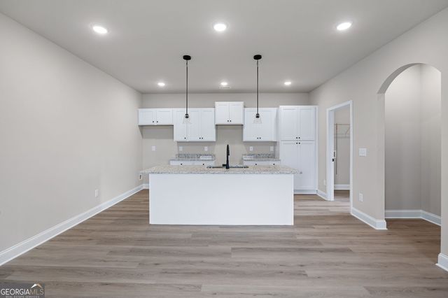 102 Winston Way, Carrollton, GA 30117
