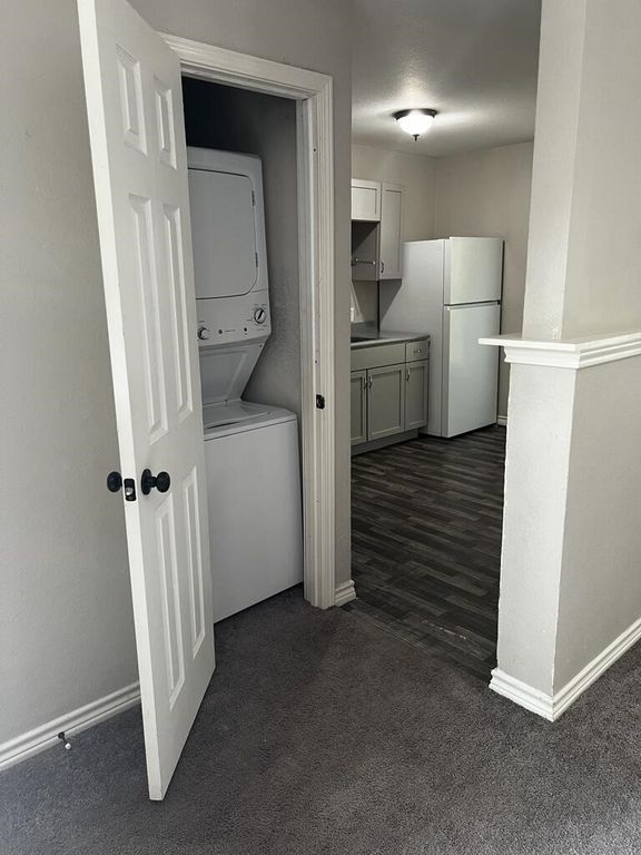 141 S Rife, Aransas Pass, TX 78335 — photo 4