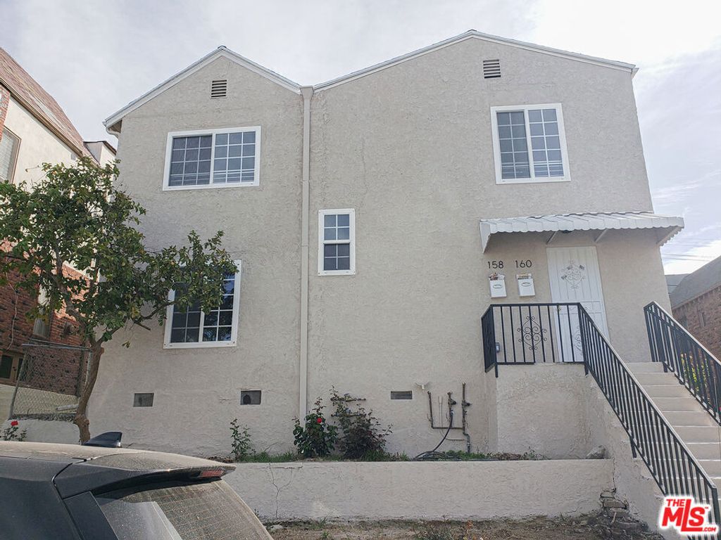 158 N Edgemont Street, Los Angeles, CA 90004
