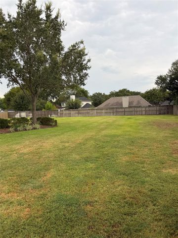 1212 Bay Area Boulevard, League City, TX 77573