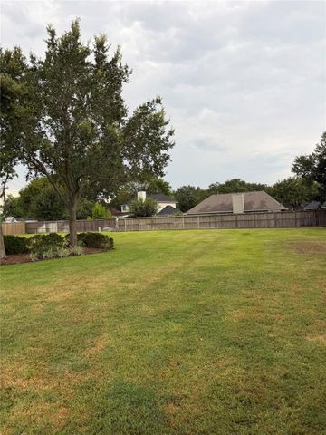 1212 Bay Area Boulevard, League City, TX 77573