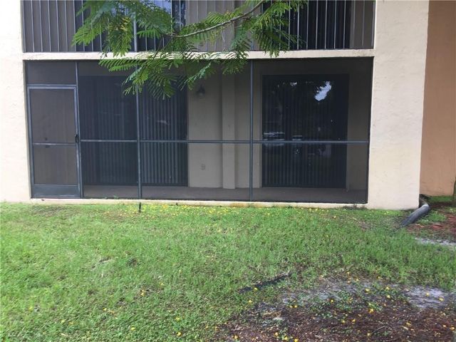 8065 SW 107TH Avenue 108, Miami, FL 33173