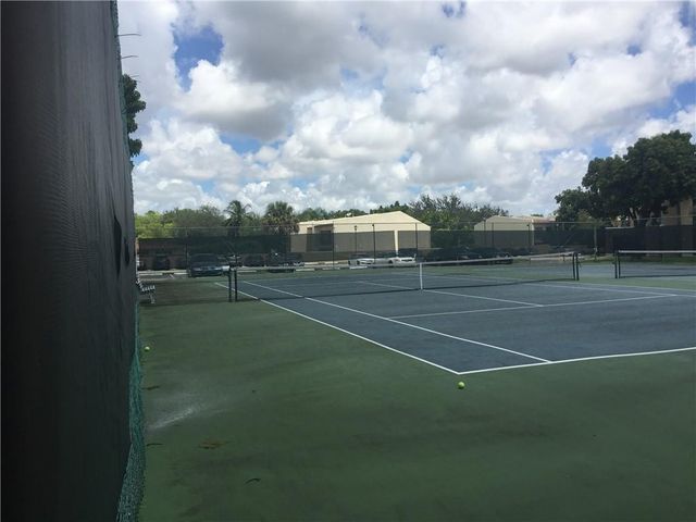 8065 SW 107TH Avenue 108, Miami, FL 33173