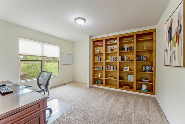 8757 Sydney Drive, Saline, MI 48176