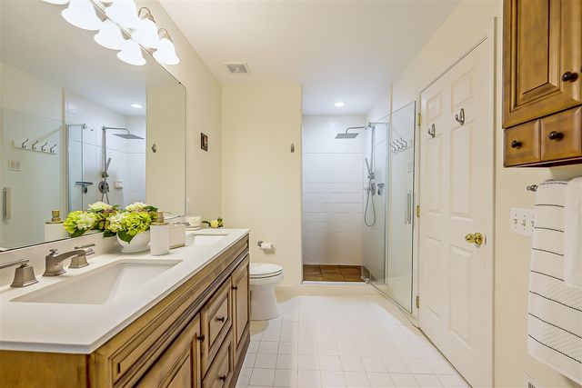 8757 Sydney Drive, Saline, MI 48176