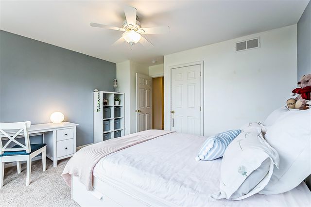 8757 Sydney Drive, Saline, MI 48176