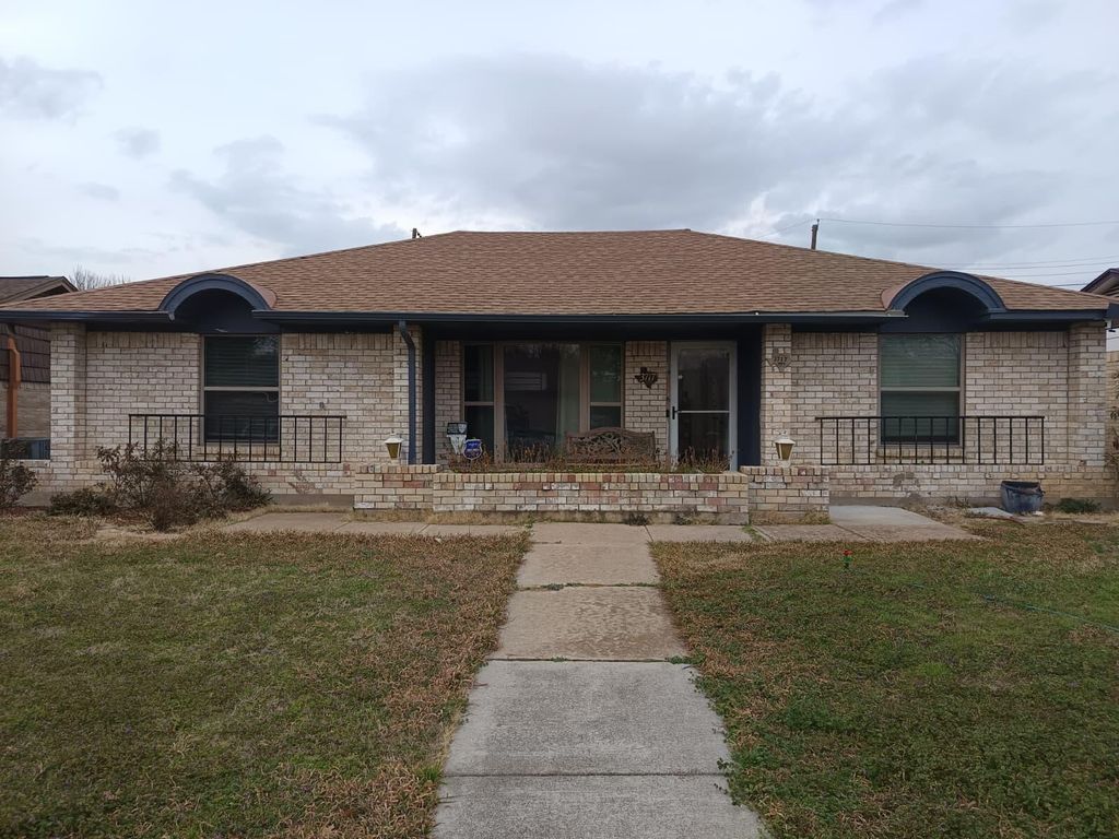 3717 Flamingo Lane, Irving, TX 75062