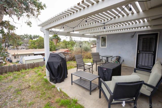 13403 Bubbling Ln, Lakeside, CA 92040