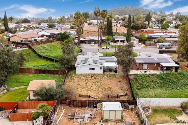 13403 Bubbling Ln, Lakeside, CA 92040