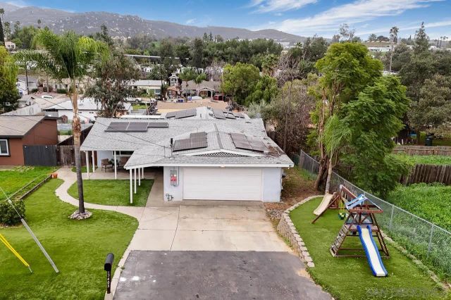 13403 Bubbling Ln, Lakeside, CA 92040