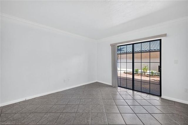 3370 10th ST N 1301, Naples, FL 34103