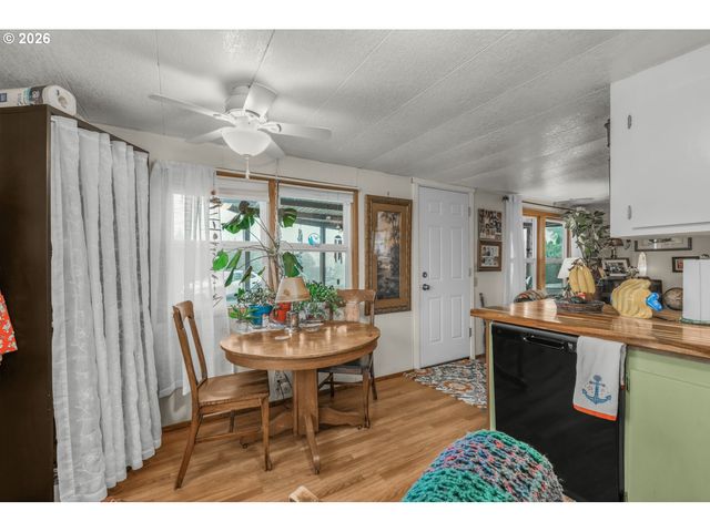 620 Se 2ND Ave 34, Canby, OR 97013