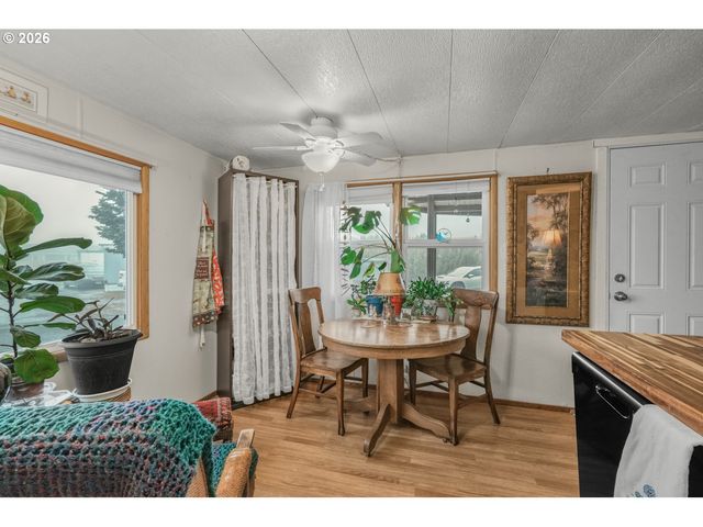 620 Se 2ND Ave 34, Canby, OR 97013