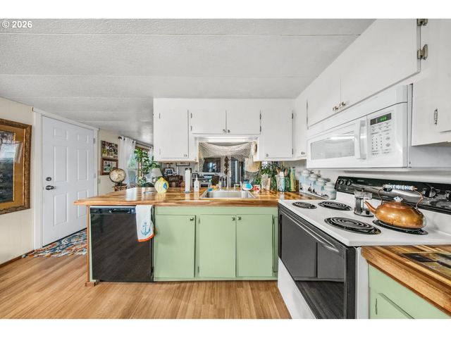 620 Se 2ND Ave 34, Canby, OR 97013