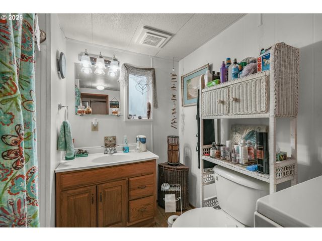 620 Se 2ND Ave 34, Canby, OR 97013