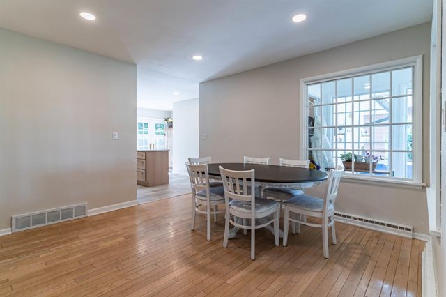 302 6th Street, Grundy Center, IA 50638