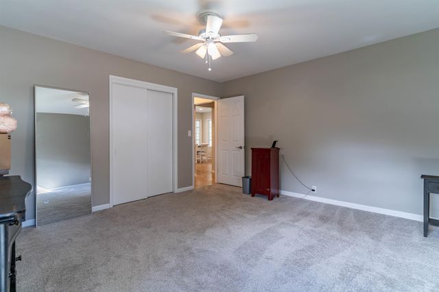 302 6th Street, Grundy Center, IA 50638