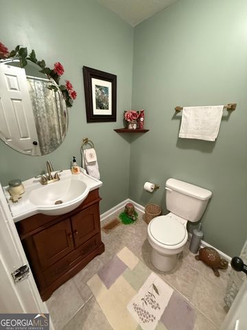 108 Atkinson Drive, Swainsboro, GA 30401